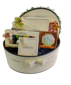 Luxury Oval Hamper with Real Preserved Roses- Large Open, Ivory