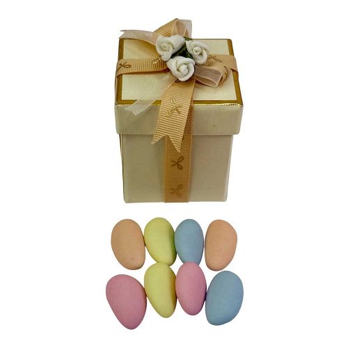 Delice Coated Almonds in Plexi Glass Wedding Favour Box