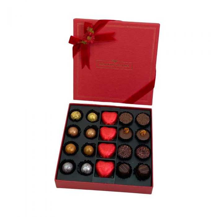 Assorted Valentine's Chocolate Day Gift Box, 20 Pieces
