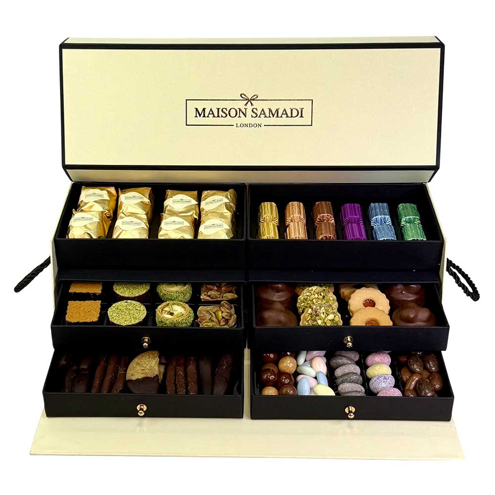 The Ultimate Delight Hamper, 6 Drawers