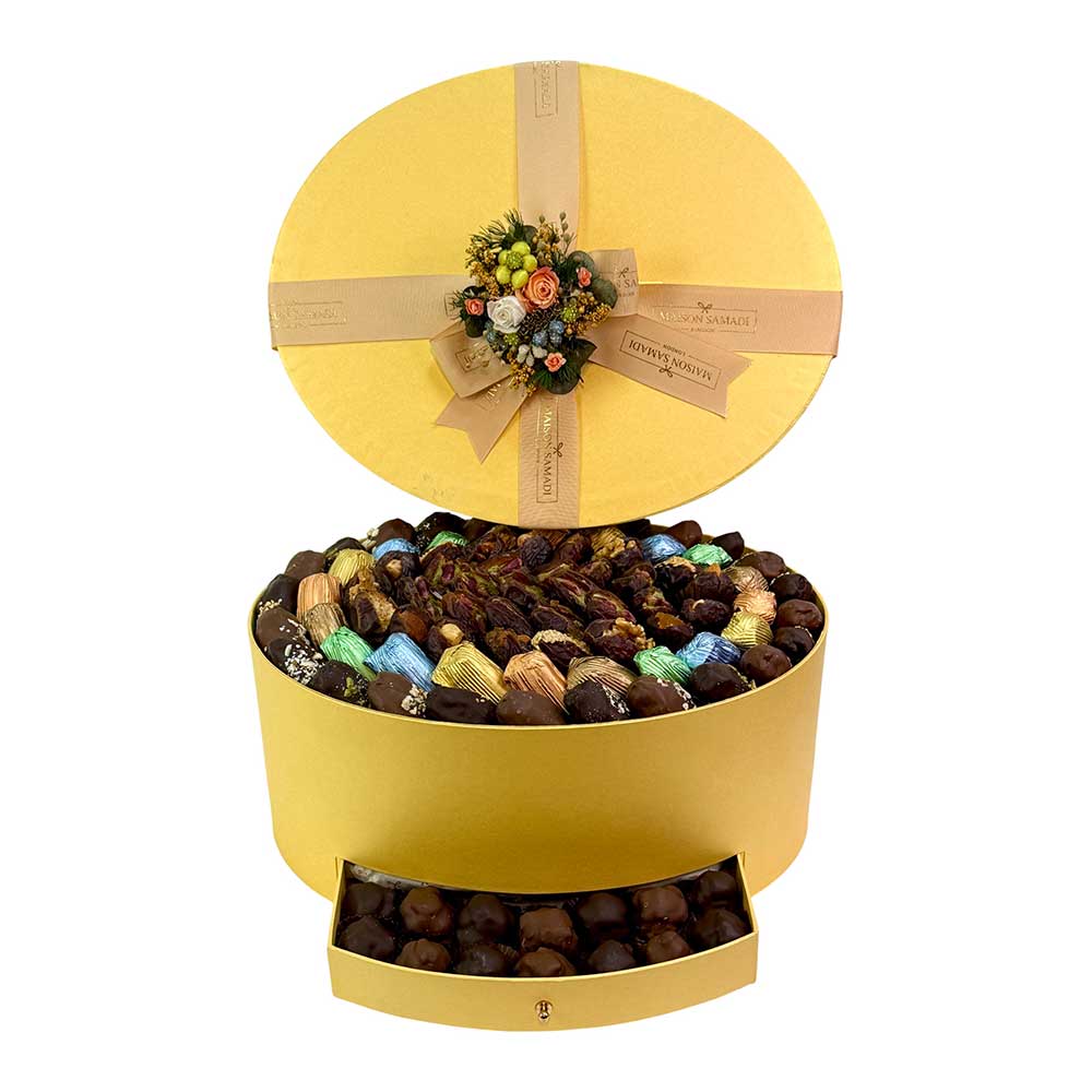 Majlis Al Baraka Gold Oval Ramadan Hamper